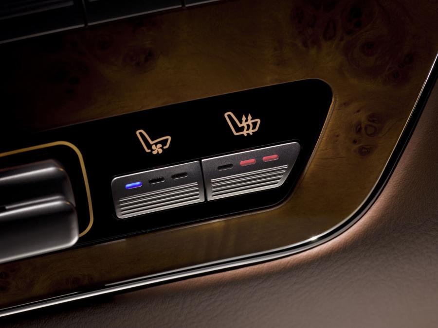  Mercedes-Benz CL-Class 2007 года  (фото 227 из 290)